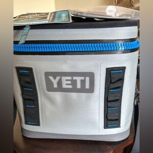 Yeti mini cooler